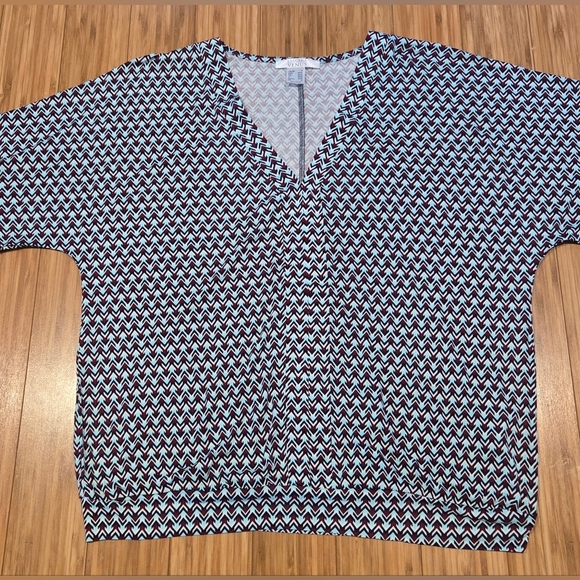 NWOT Venus Patterned Top - Picture 2 of 11